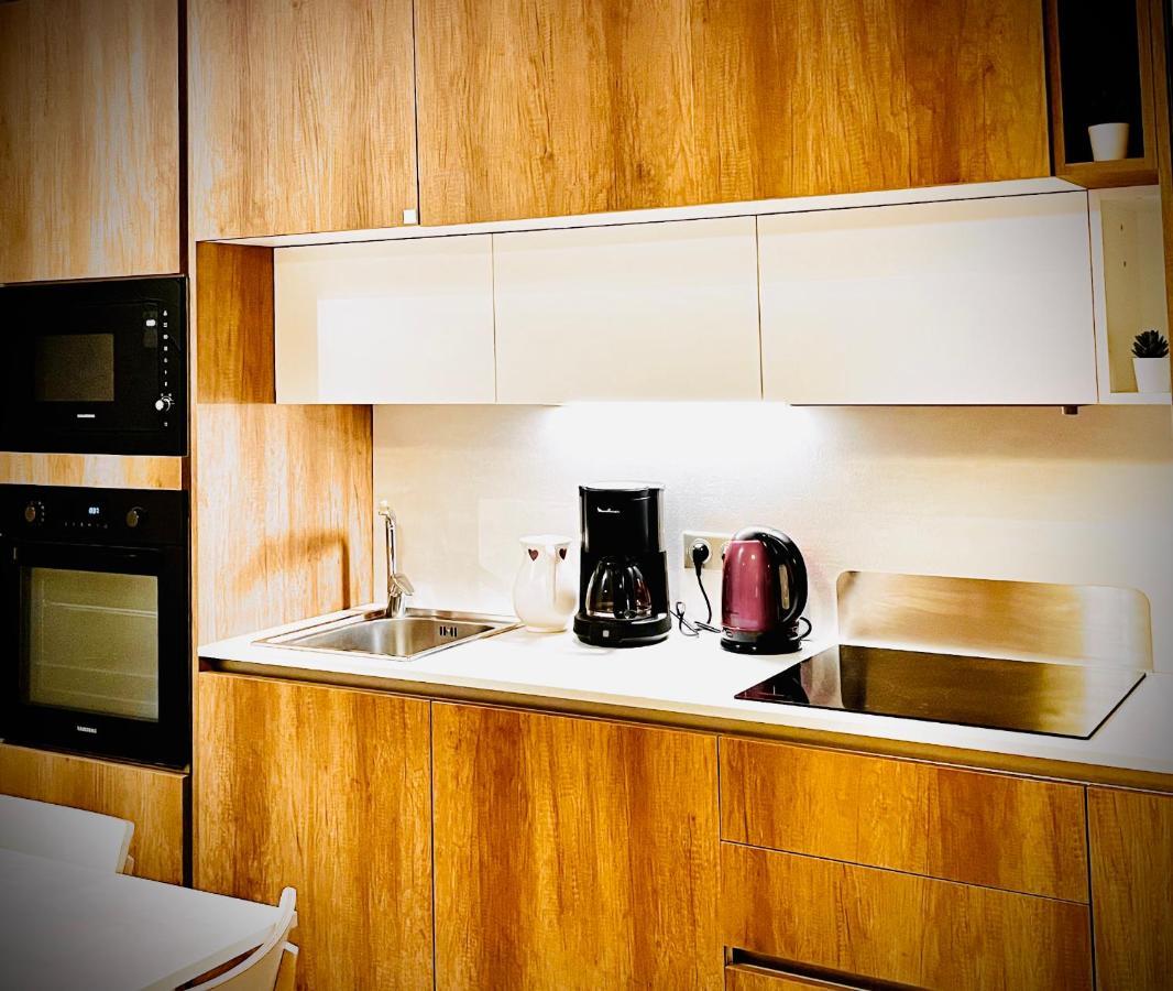 Fleurs Et Neige Apartment Ланслевилар Екстериор снимка