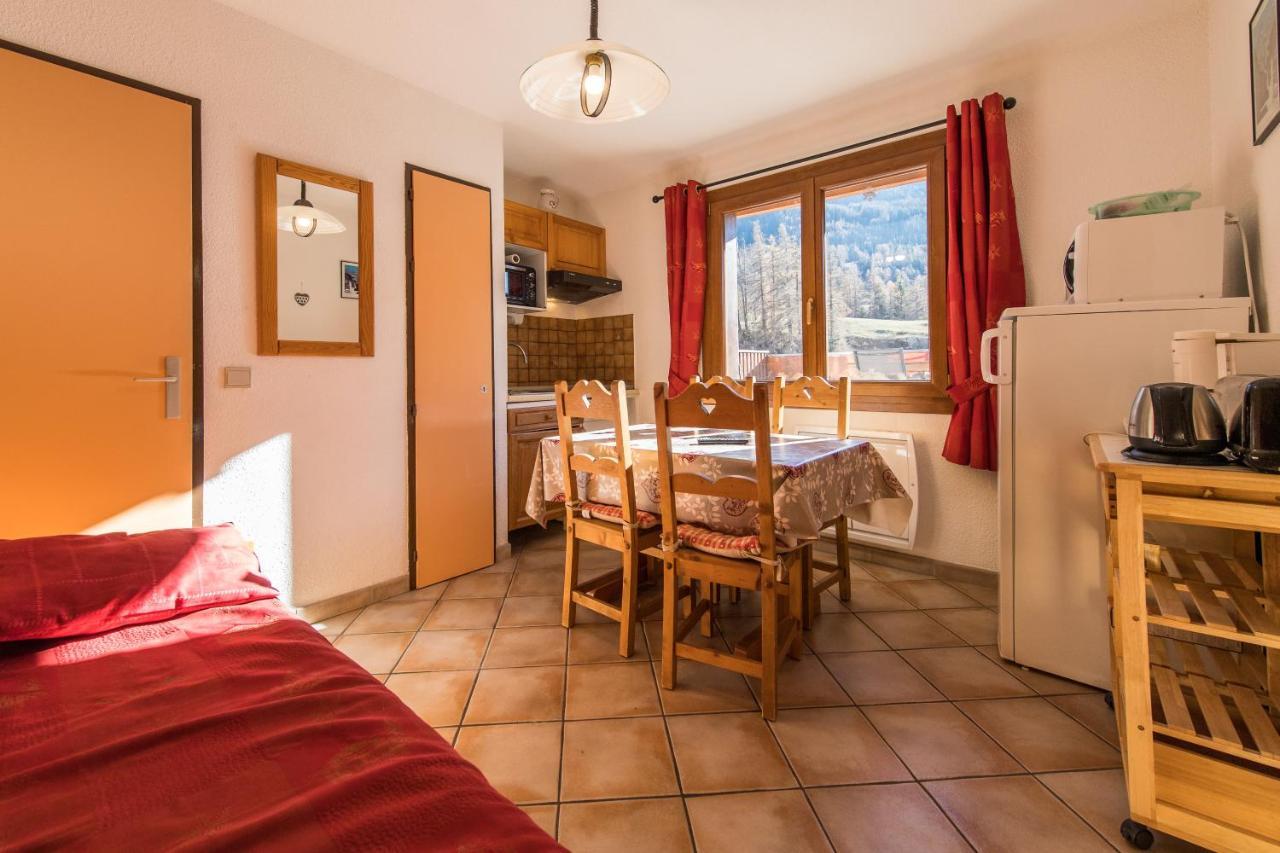 Fleurs Et Neige Apartment Ланслевилар Екстериор снимка
