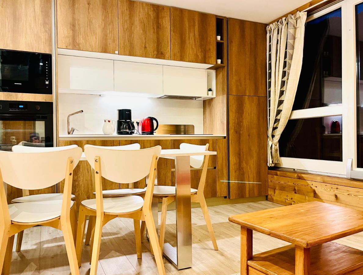 Fleurs Et Neige Apartment Ланслевилар Екстериор снимка